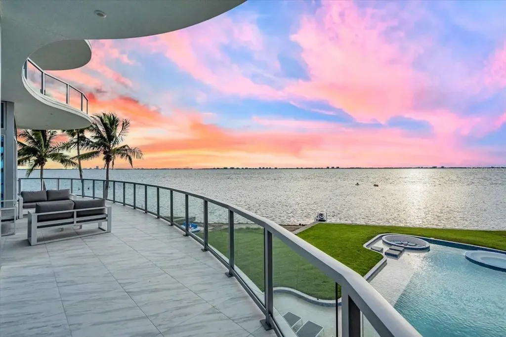 4035 Bay Shore Road Sarasota FL 34234