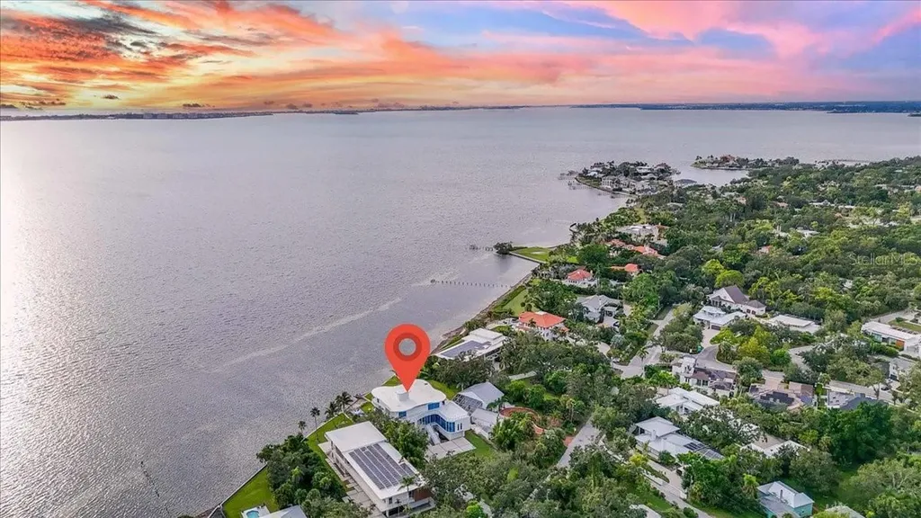 4035 Bay Shore Road Sarasota FL 34234