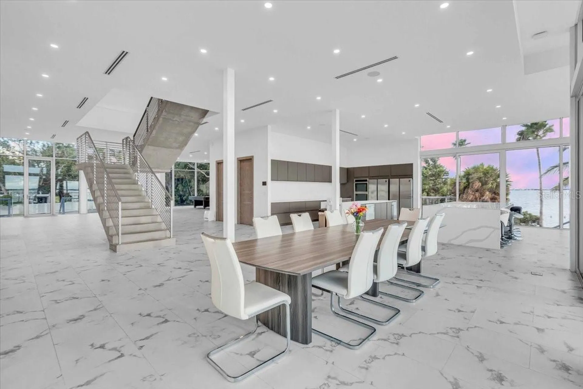 4035 Bay Shore Road Sarasota FL 34234