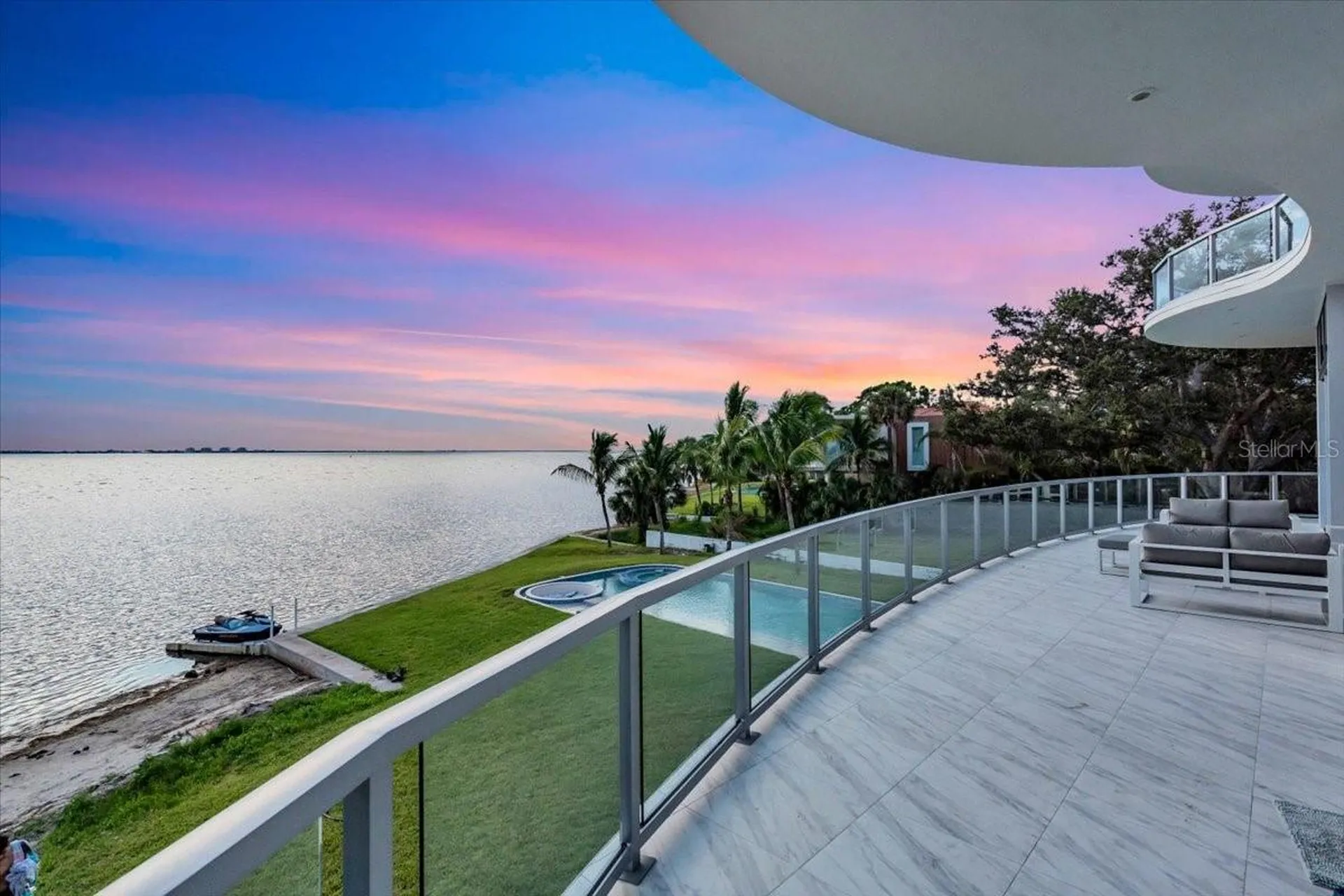 4035 Bay Shore Road Sarasota FL 34234