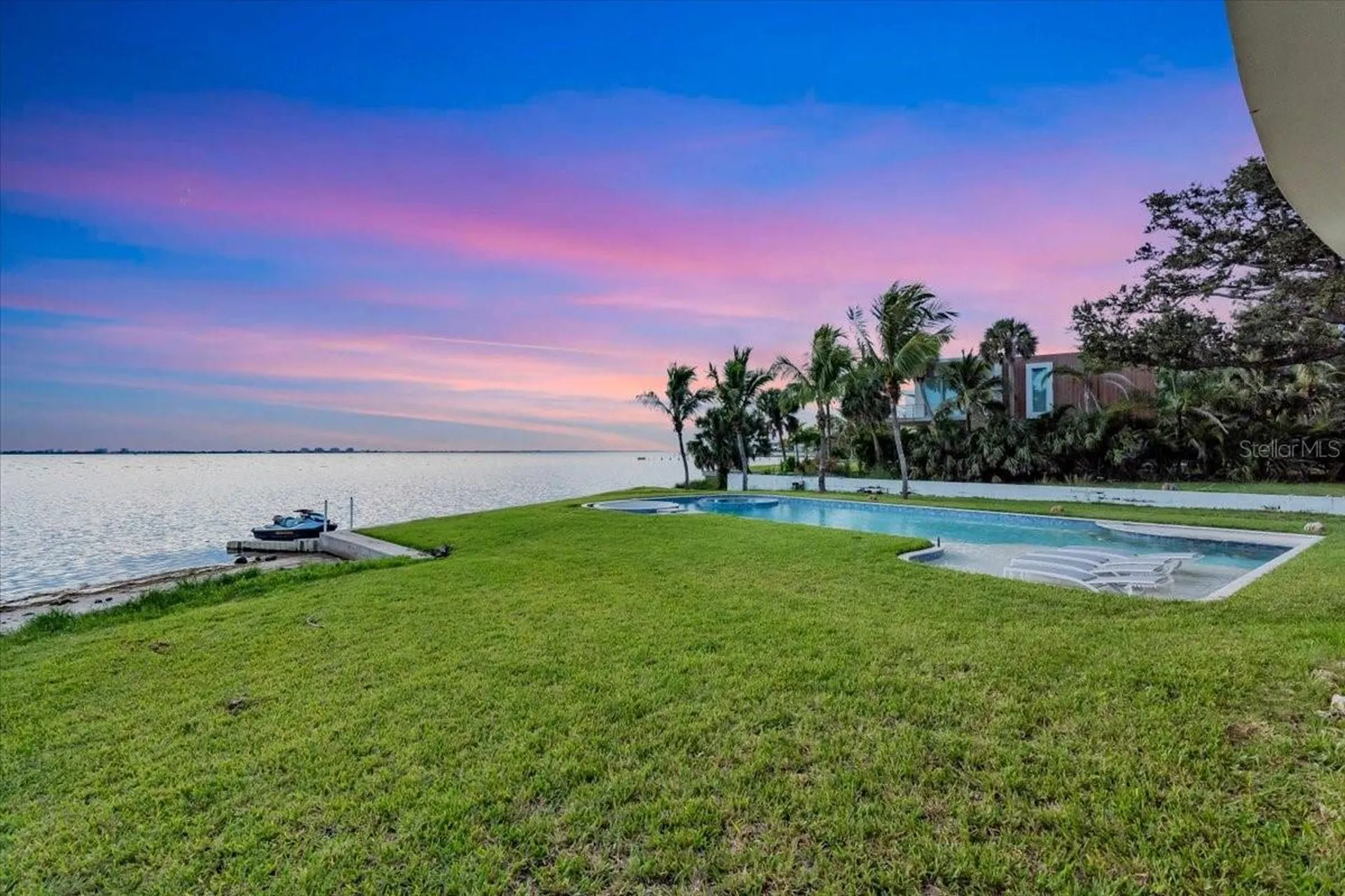 4035 Bay Shore Road Sarasota FL 34234