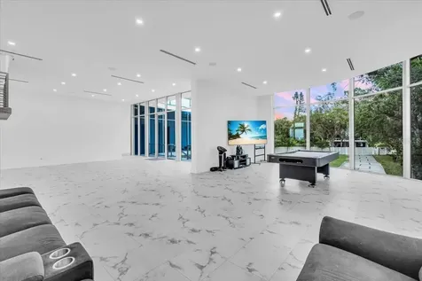 4035 Bay Shore Road Sarasota FL 34234