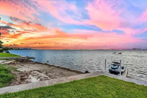 4035 Bay Shore Road Sarasota FL 34234