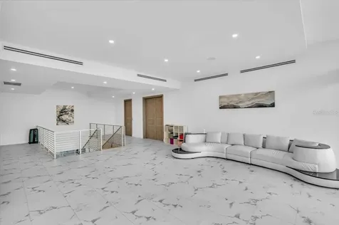 4035 Bay Shore Road Sarasota FL 34234