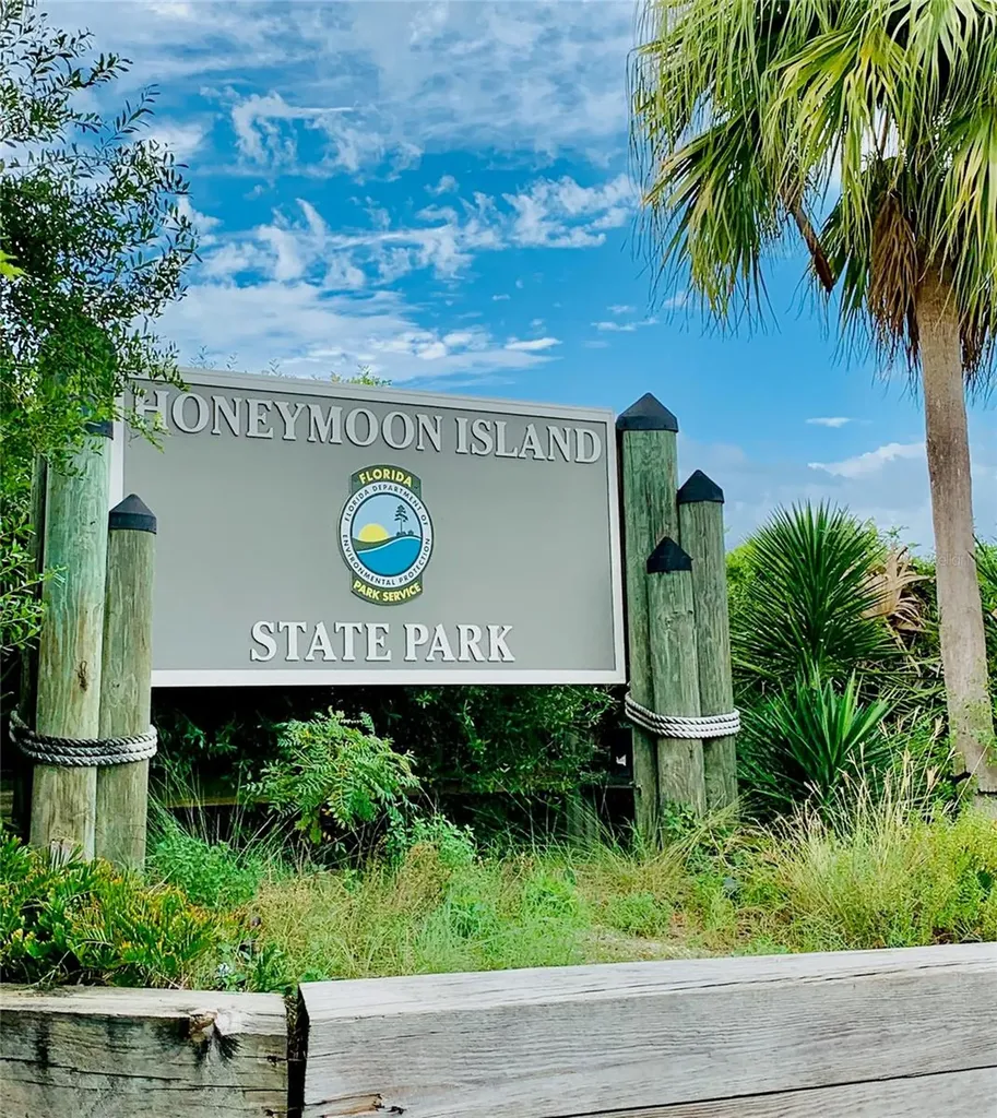 870 Virginia Street Dunedin FL 34698