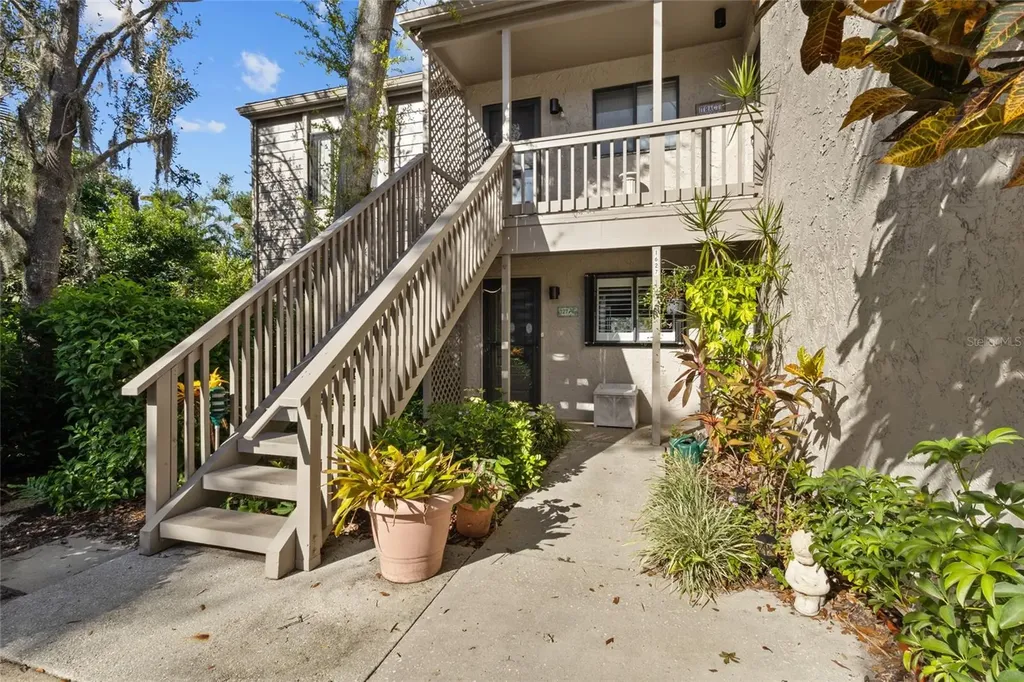 1627 Boathouse Circle Sarasota FL 34231