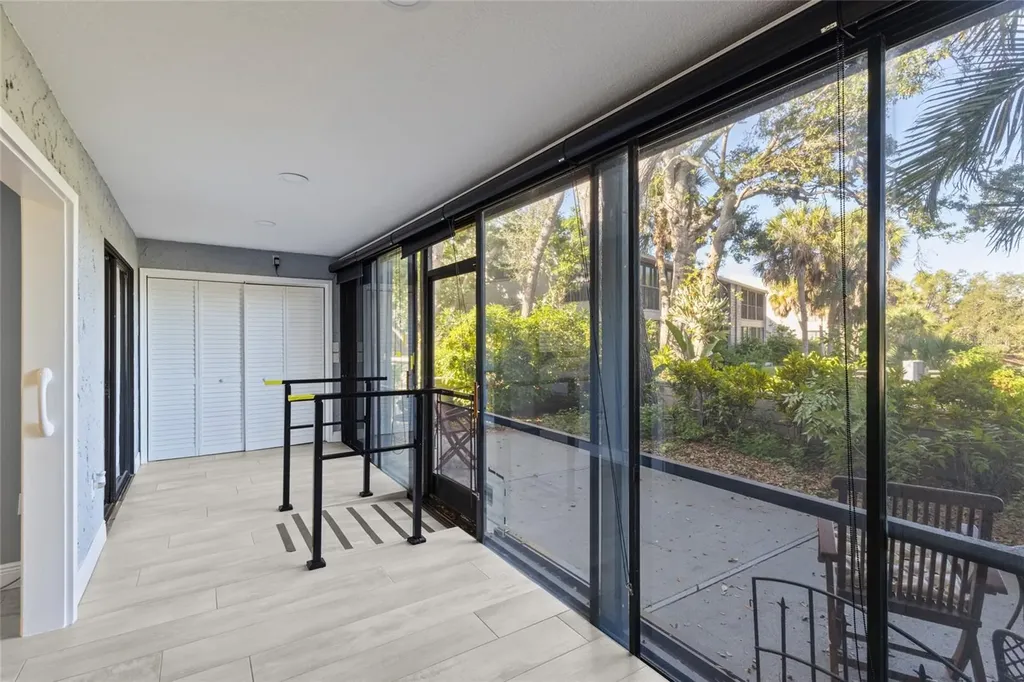 1627 Boathouse Circle Sarasota FL 34231