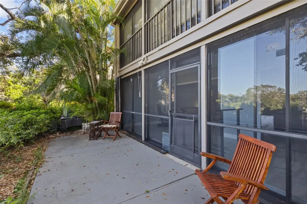 1627 Boathouse Circle Sarasota FL 34231