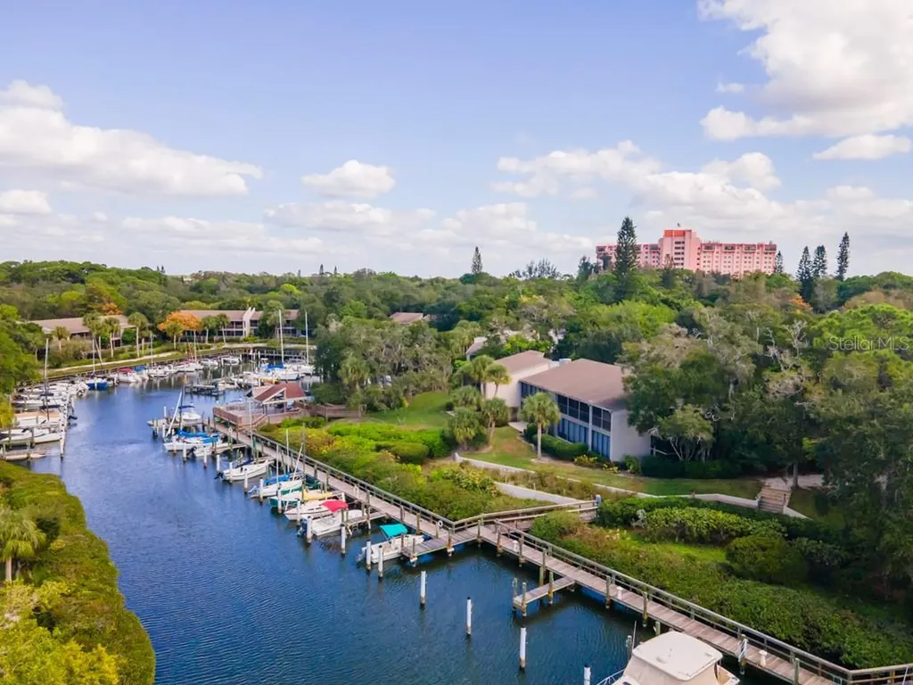 1627 Boathouse Circle Sarasota FL 34231