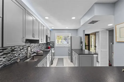 1627 Boathouse Circle Sarasota FL 34231