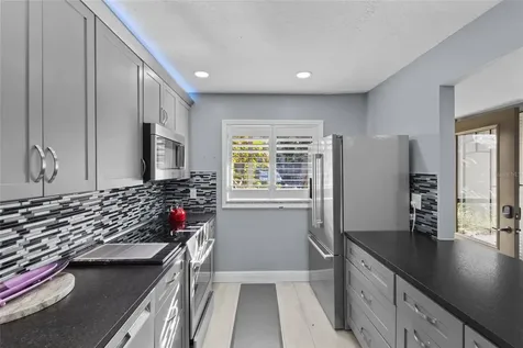1627 Boathouse Circle Sarasota FL 34231