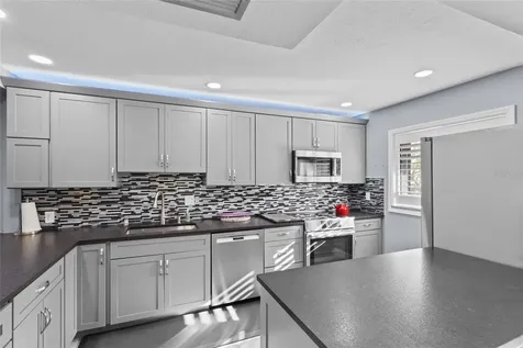 1627 Boathouse Circle Sarasota FL 34231