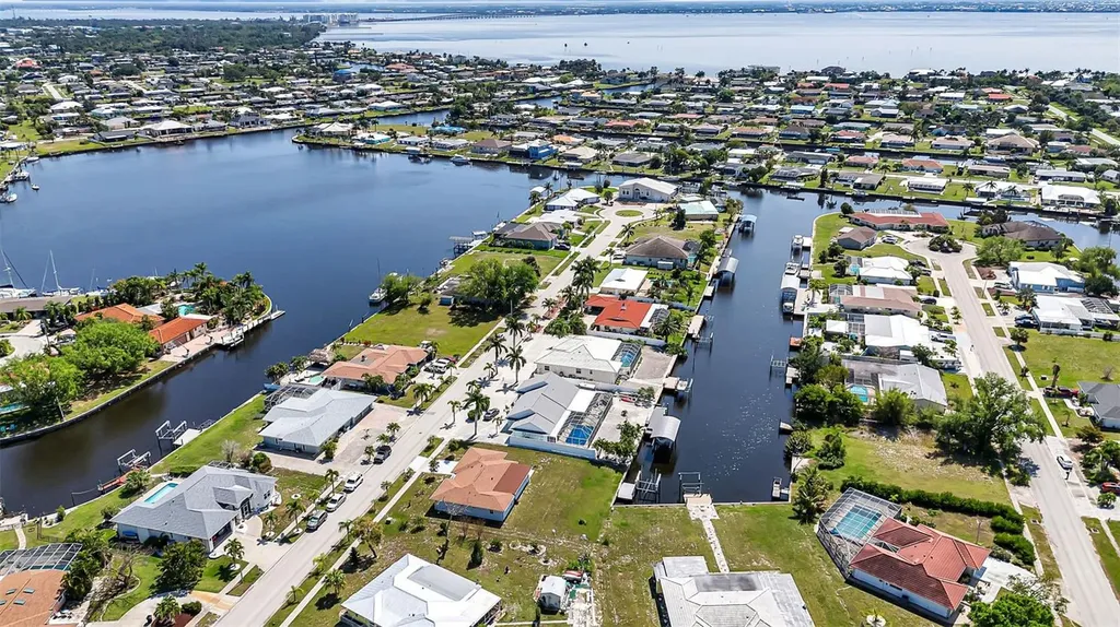 155 Morgan Lane SE Port Charlotte FL 33952