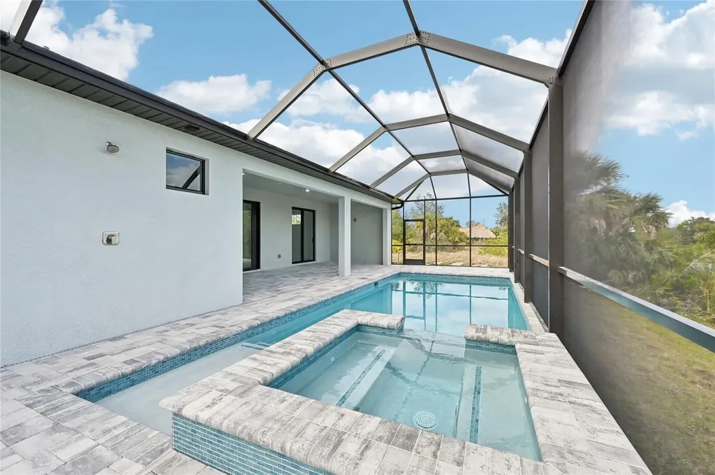 9516 President Circle Port Charlotte FL 33981