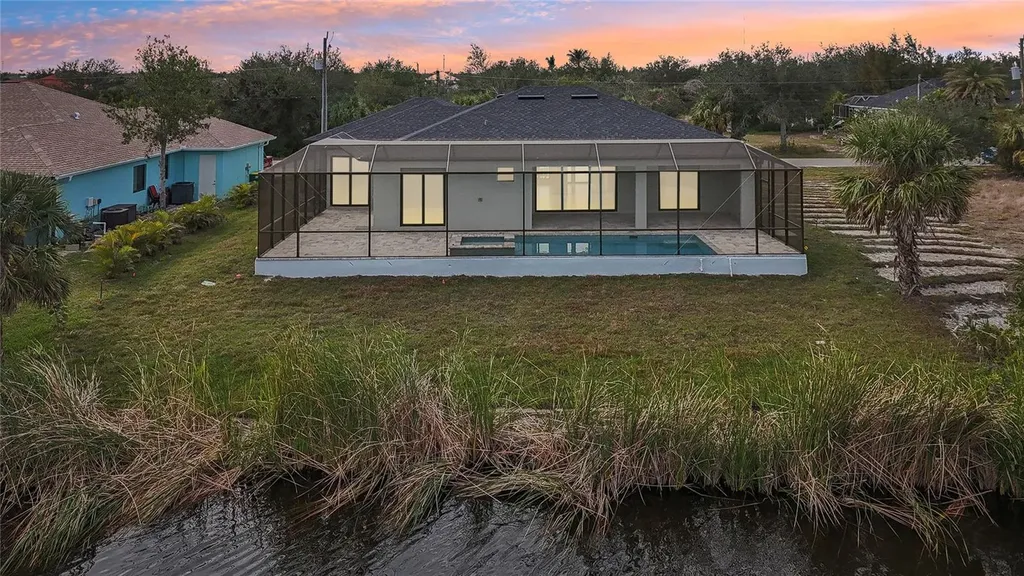 9516 President Circle Port Charlotte FL 33981