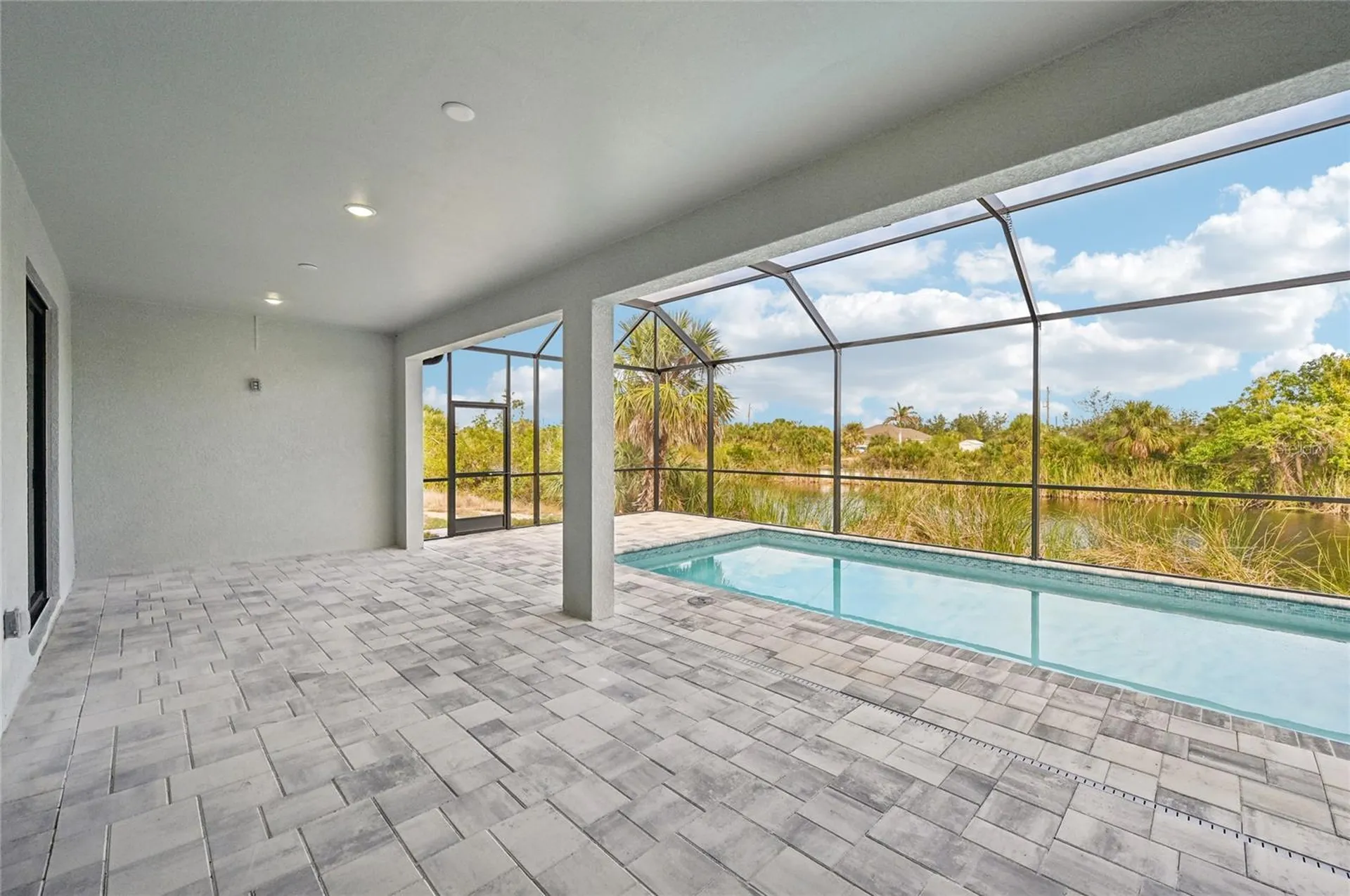 9516 President Circle Port Charlotte FL 33981