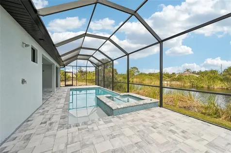 9516 President Circle Port Charlotte FL 33981