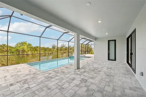 9516 President Circle Port Charlotte FL 33981