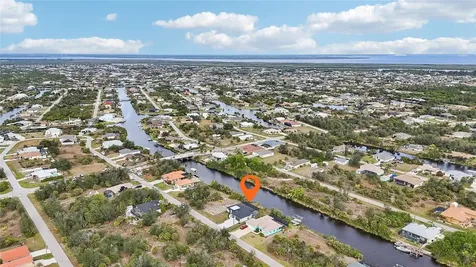 9516 President Circle Port Charlotte FL 33981