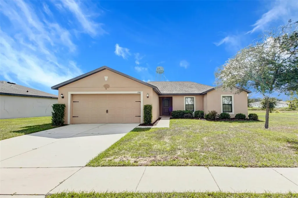 1948 Piedmont Court Mascotte FL 34753
