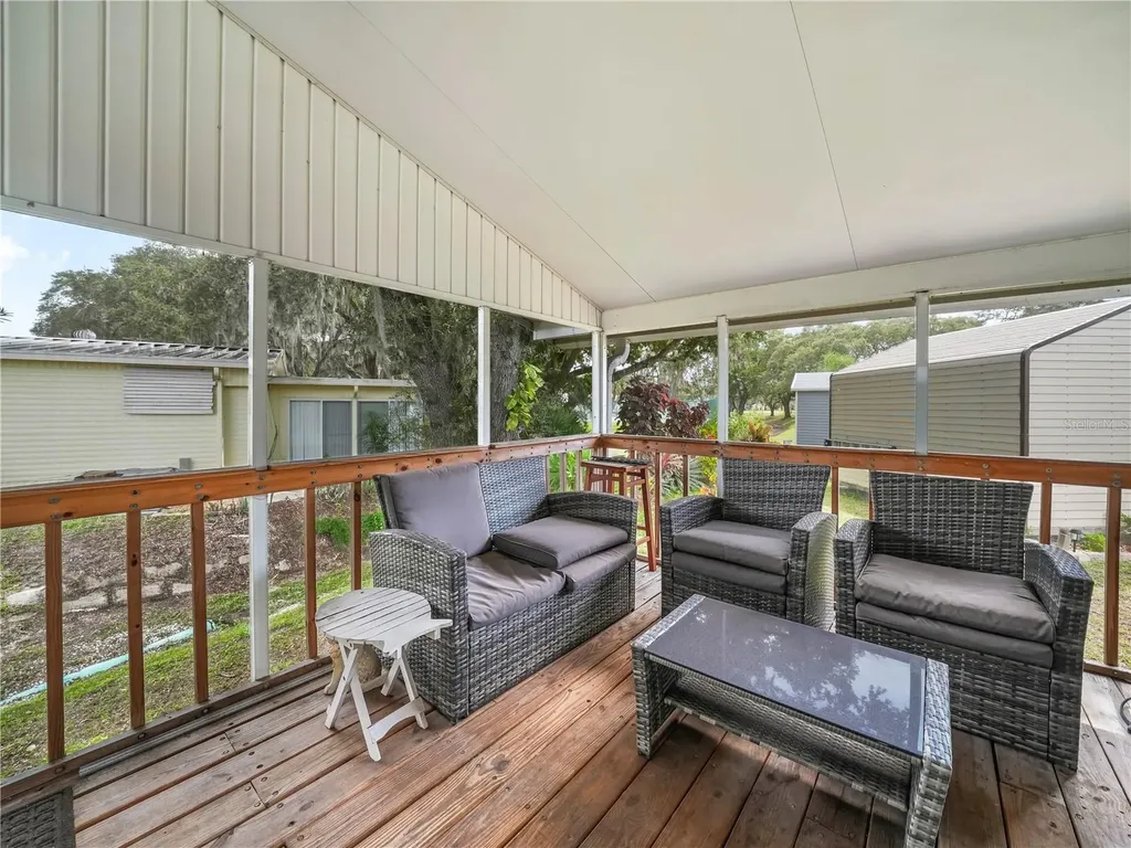 37 Silver Doctor Lane Lake Wales FL 33898