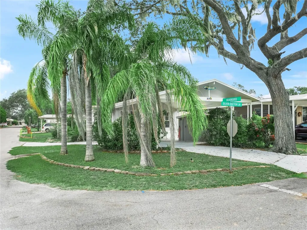 37 Silver Doctor Lane Lake Wales FL 33898