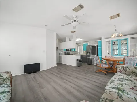 37 Silver Doctor Lane Lake Wales FL 33898