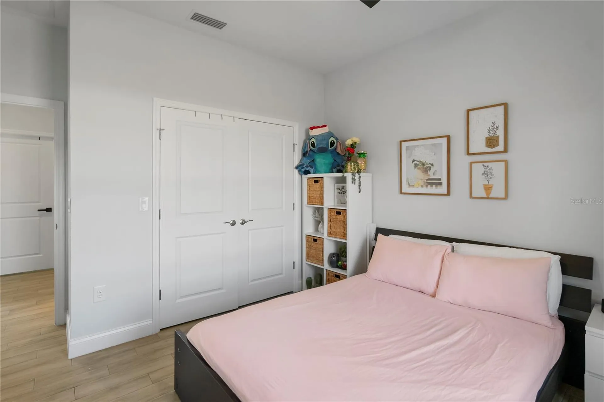 817 Desmoines Place Kissimmee FL 34759