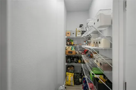 817 Desmoines Place Kissimmee FL 34759