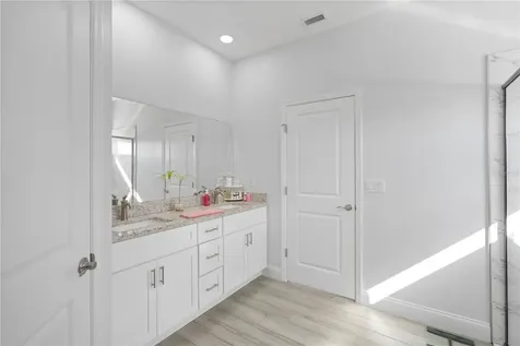 817 Desmoines Place Kissimmee FL 34759