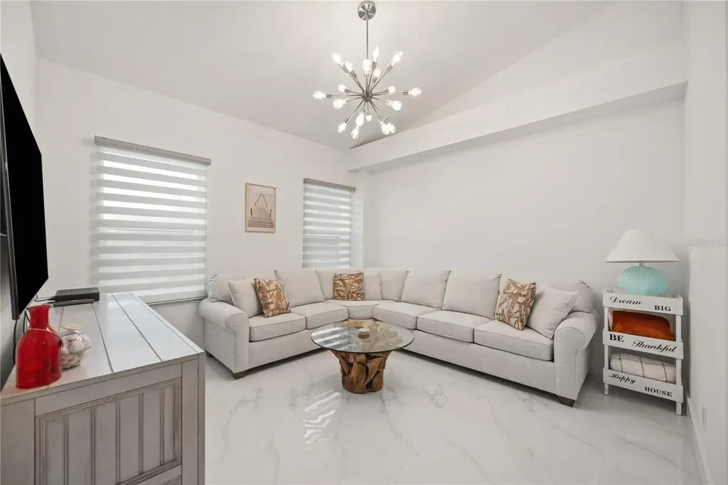 200 Gardens Edge Drive Venice FL 34285