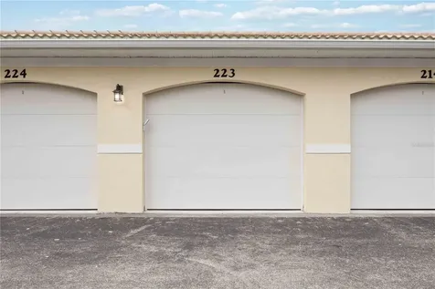 200 Gardens Edge Drive Venice FL 34285