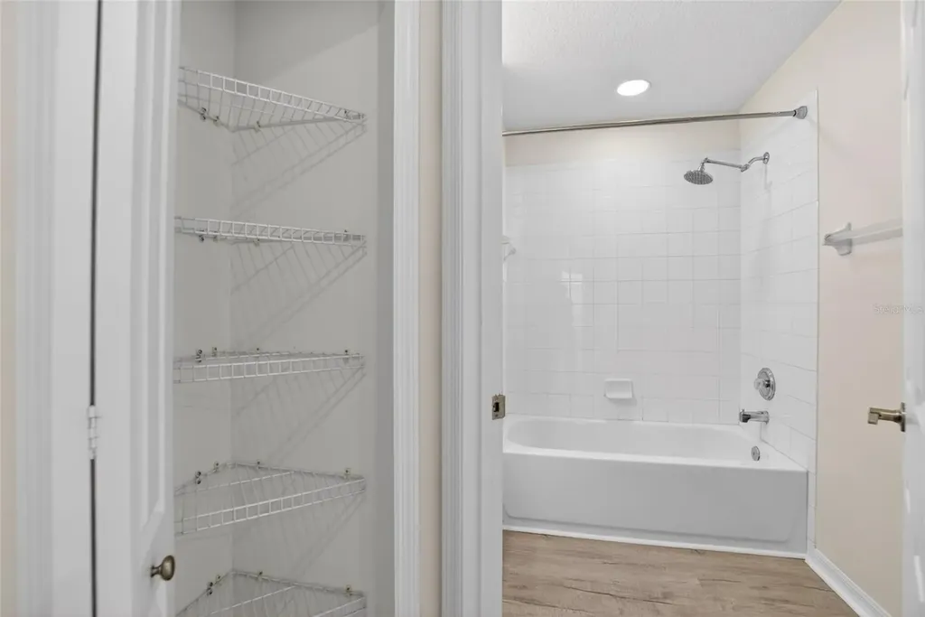 6418 Rosefinch Court Lakewood Ranch FL 34202