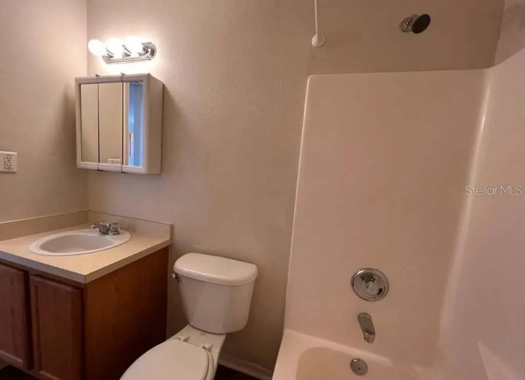 5816 Congress Street New Port Richey FL 34653
