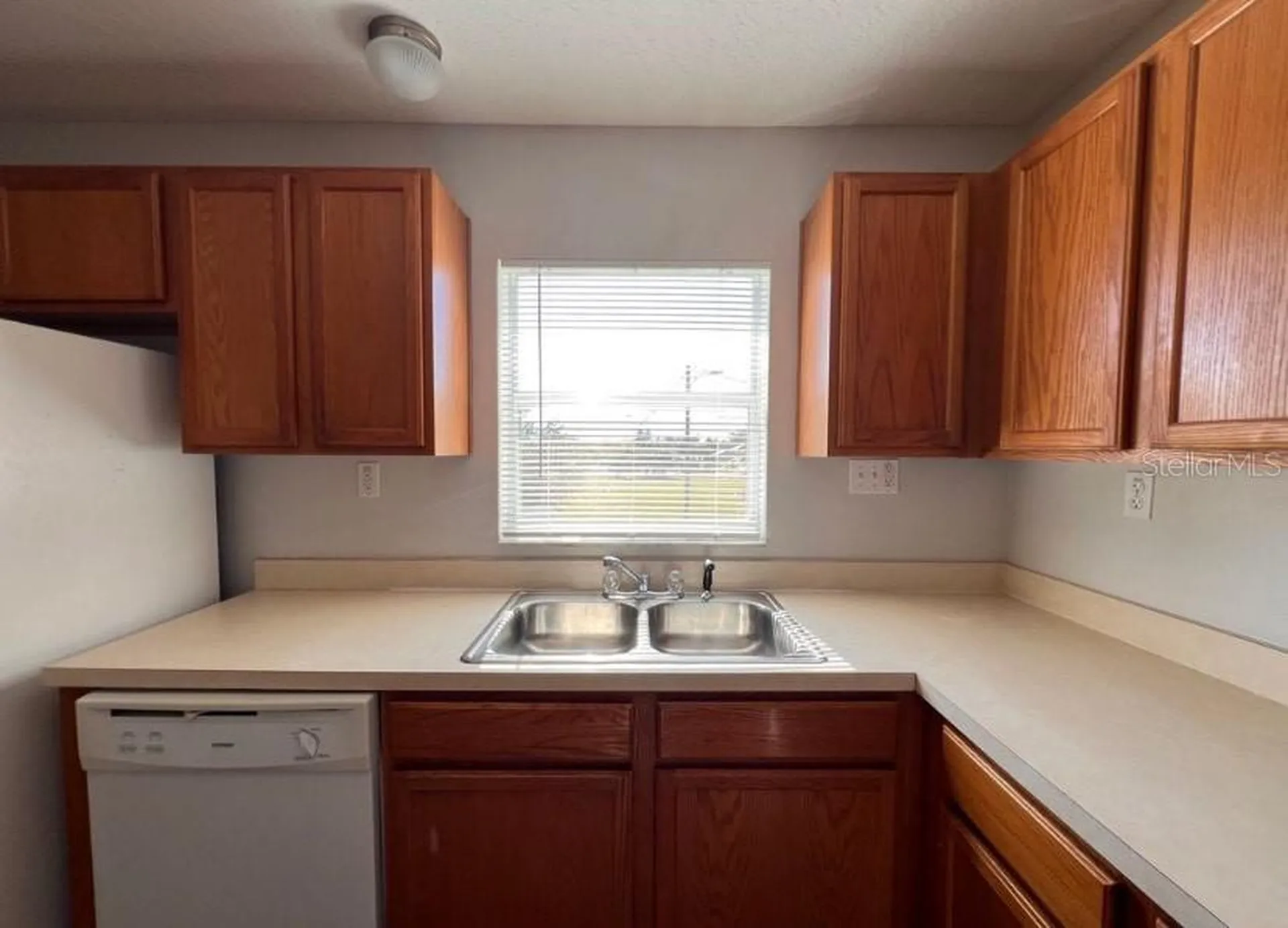 5816 Congress Street New Port Richey FL 34653