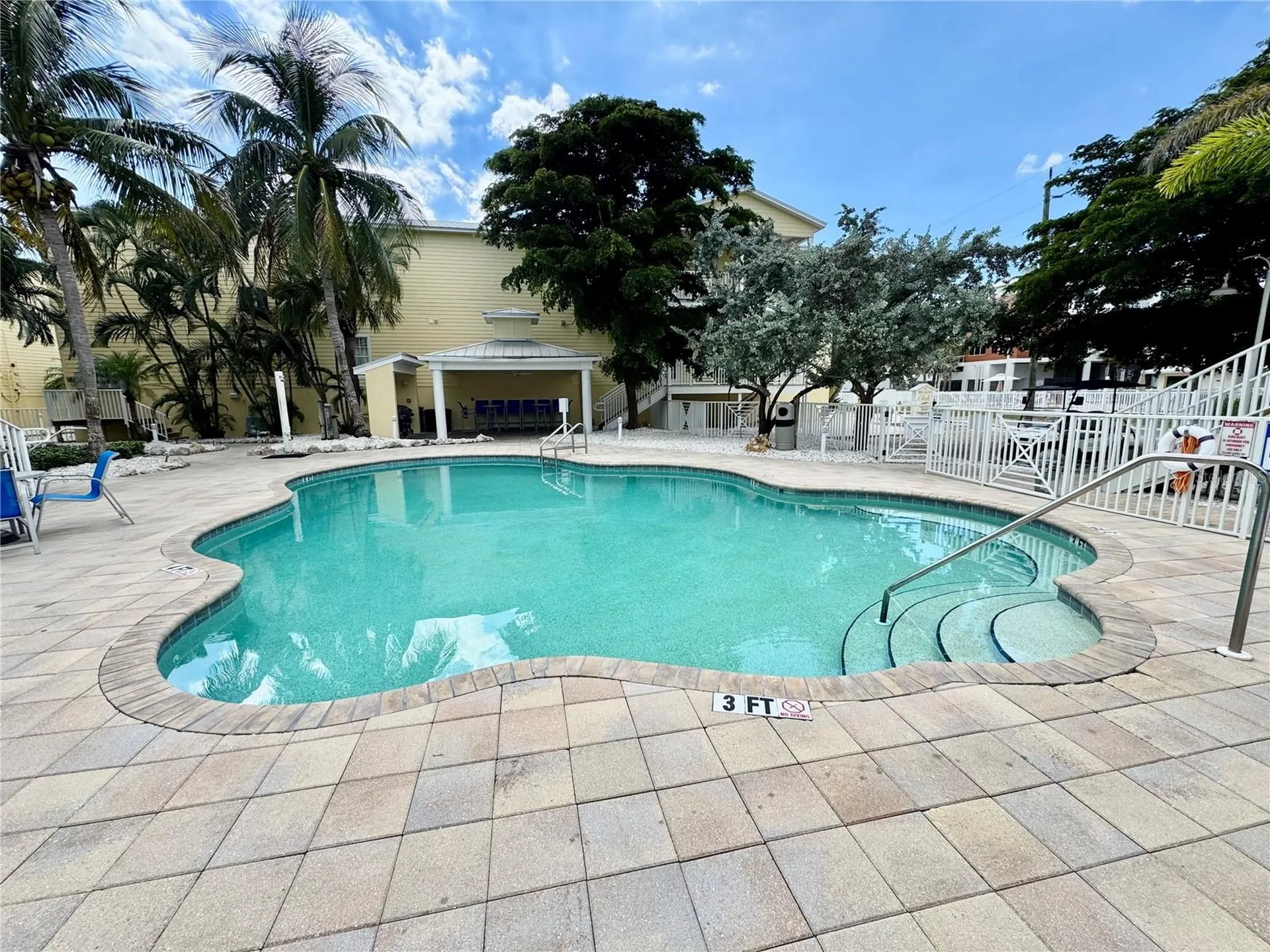 1020 Sun And Sea Drive Sarasota FL 34242