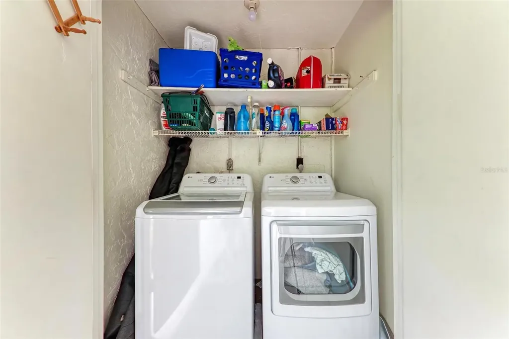 1705 Curry Avenue Nokomis FL 34275