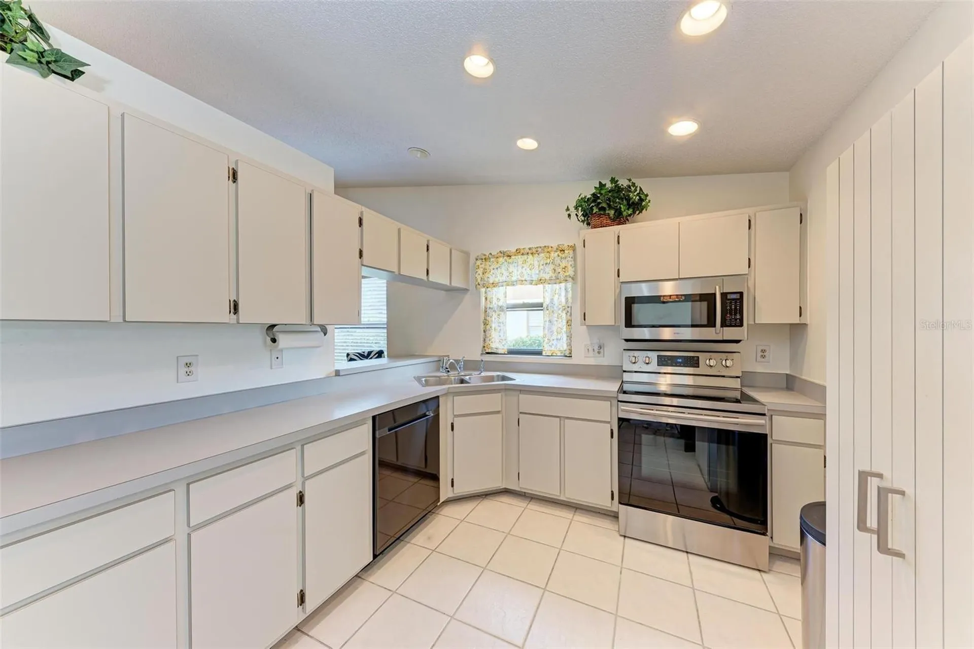 1705 Curry Avenue Nokomis FL 34275