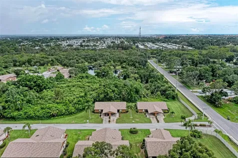 1705 Curry Avenue Nokomis FL 34275