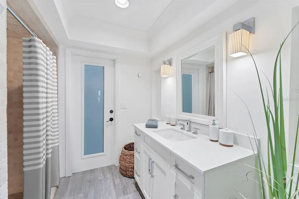 312 Yacht Harbor Drive Osprey FL 34229