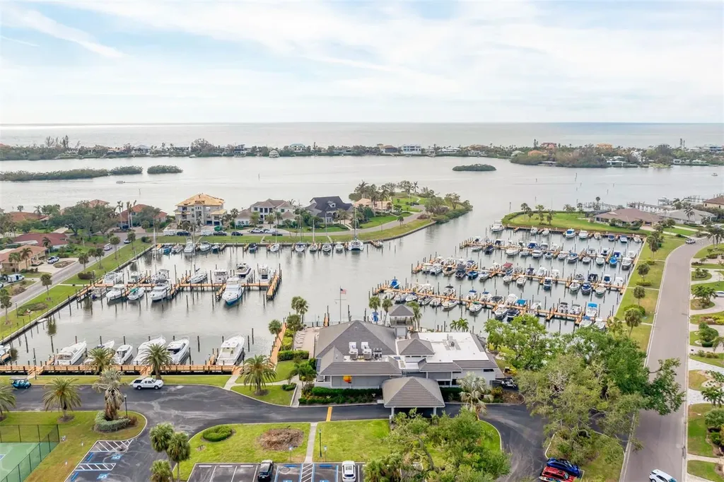 312 Yacht Harbor Drive Osprey FL 34229