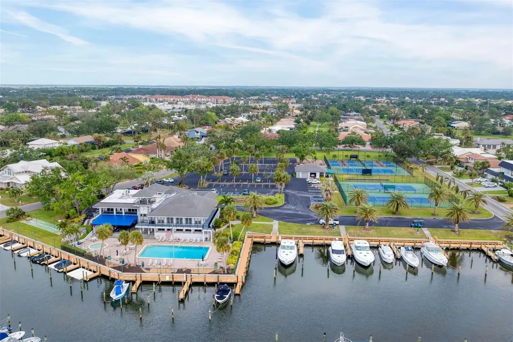 312 Yacht Harbor Drive Osprey FL 34229