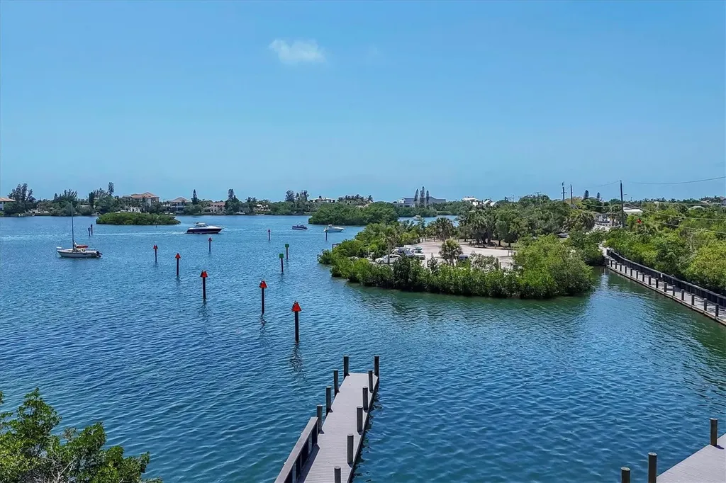 312 Yacht Harbor Drive Osprey FL 34229