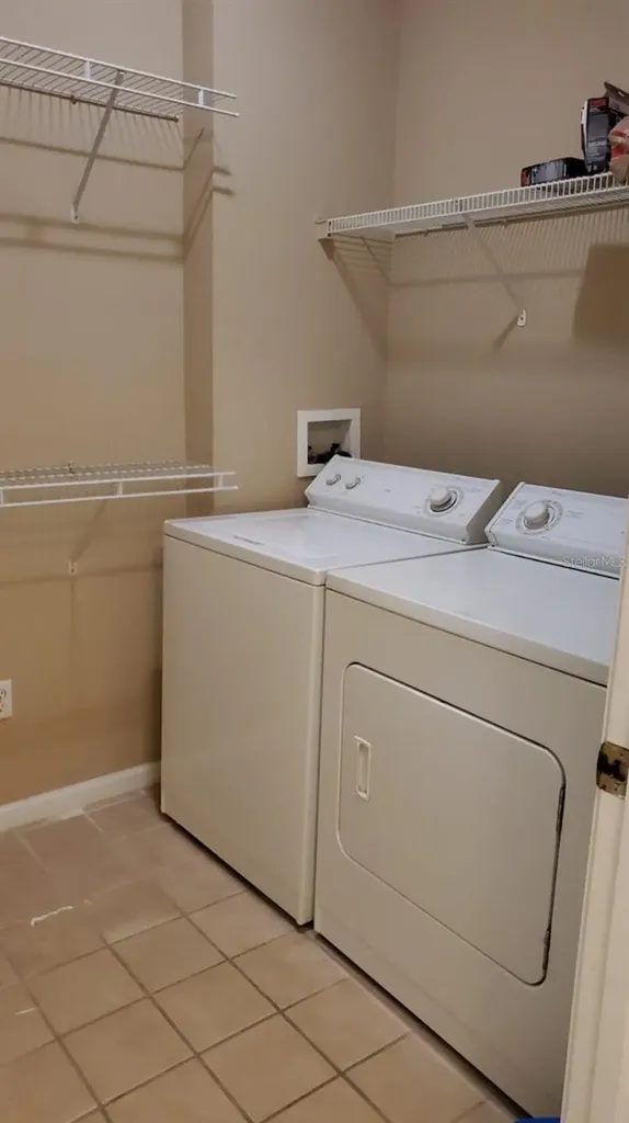 2013 Tizewell Circle Orlando FL 32837