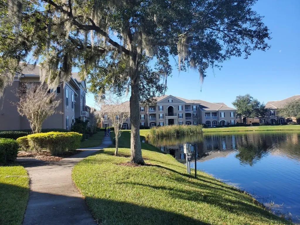 2013 Tizewell Circle Orlando FL 32837