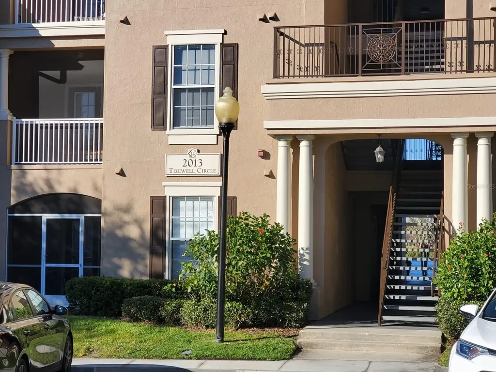 2013 Tizewell Circle Orlando FL 32837