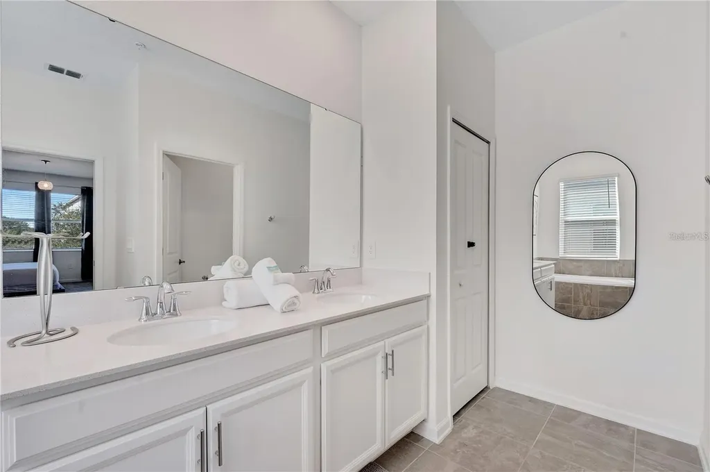 8889 Cabot Cliffs Drive Davenport FL 33896