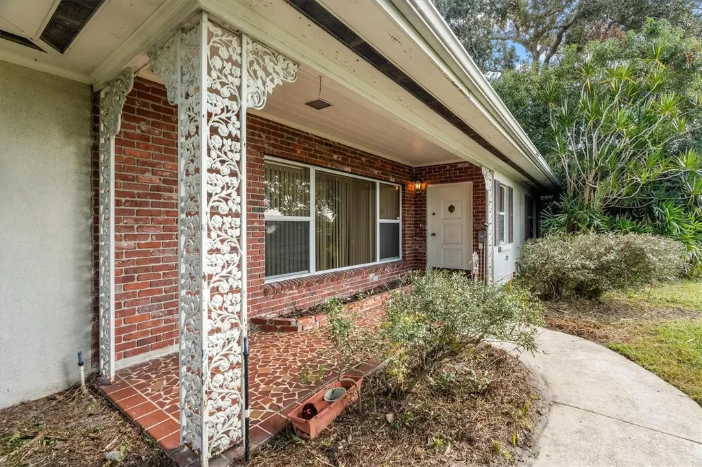 225 Lake Hollingsworth Drive Lakeland FL 33803
