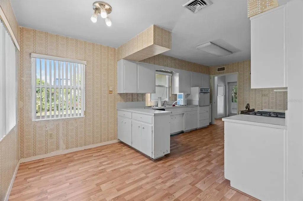 225 Lake Hollingsworth Drive Lakeland FL 33803