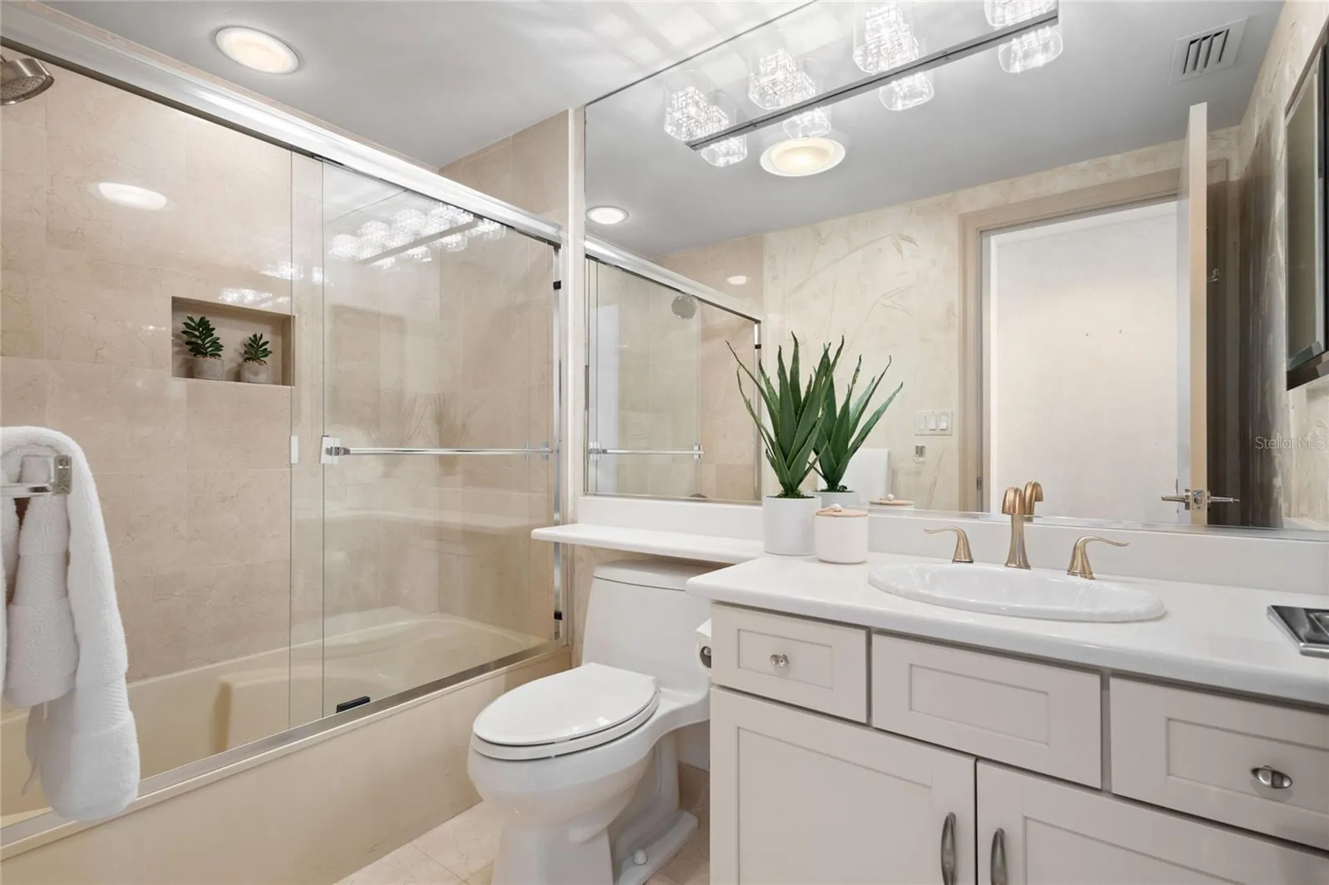 545 Sanctuary Drive Longboat Key FL 34228